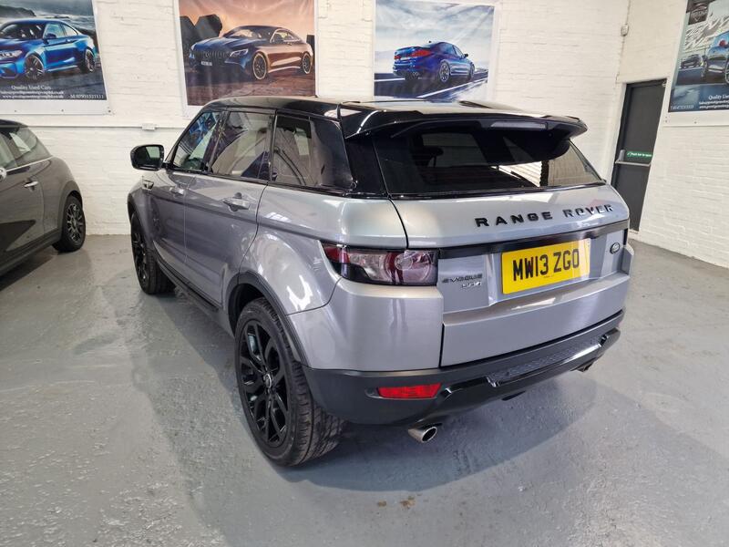 LAND ROVER RANGE ROVER EVOQUE