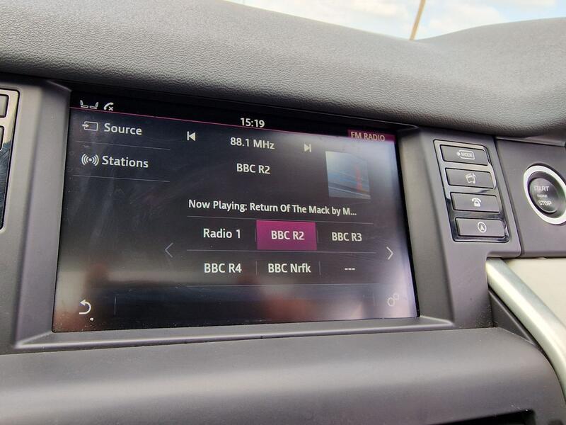 LAND ROVER DISCOVERY SPORT