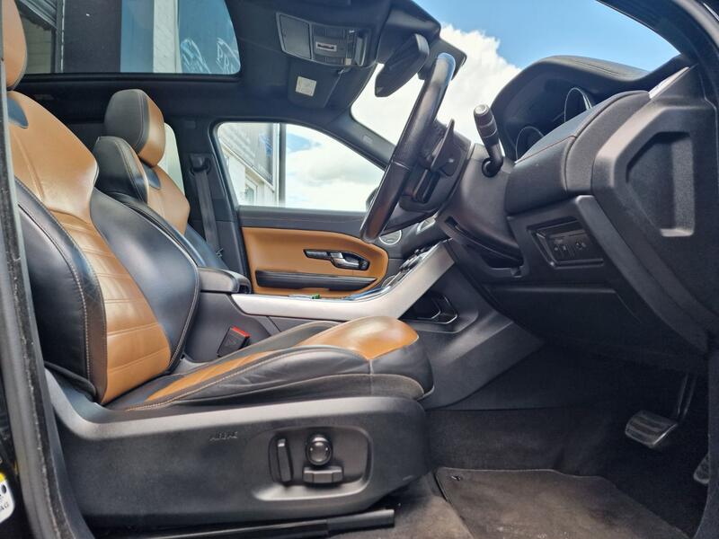 LAND ROVER RANGE ROVER EVOQUE