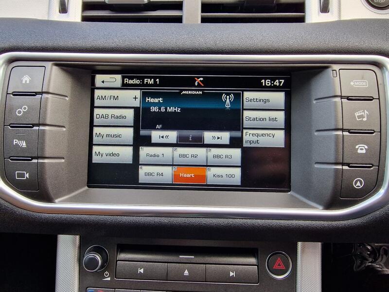 LAND ROVER RANGE ROVER EVOQUE