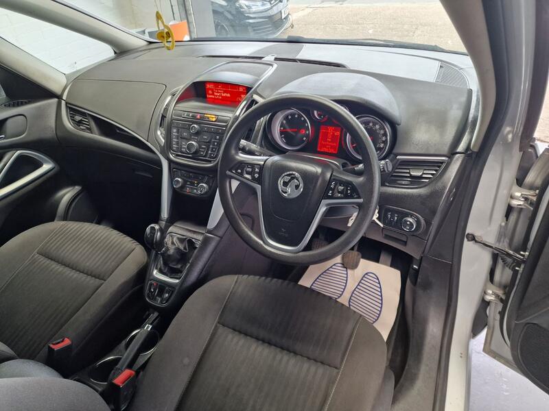 VAUXHALL ZAFIRA TOURER