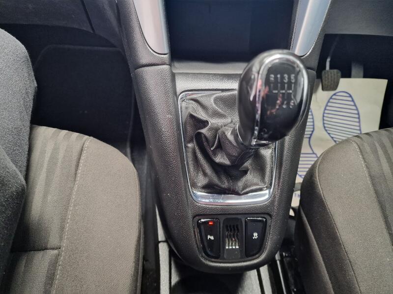 VAUXHALL ZAFIRA TOURER
