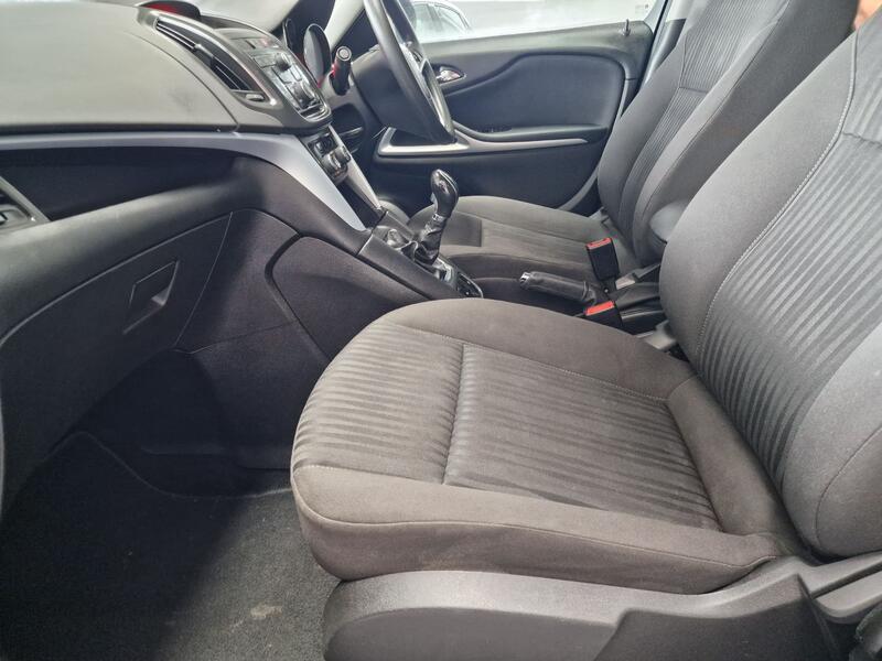 VAUXHALL ZAFIRA TOURER