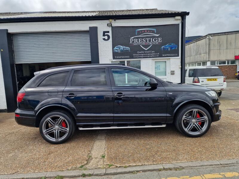 AUDI Q7