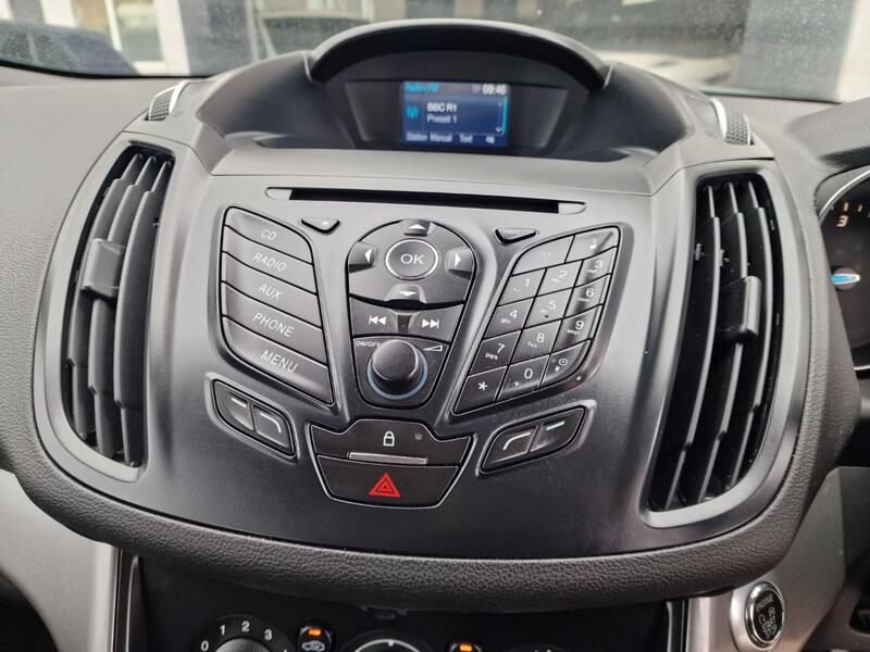 FORD KUGA