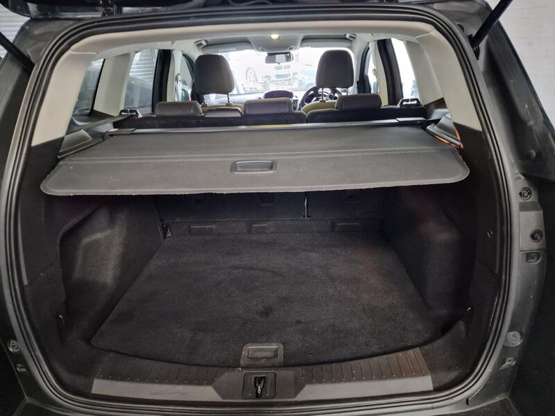 FORD KUGA