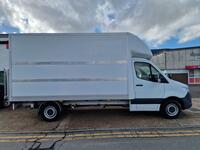 MERCEDES-BENZ SPRINTER