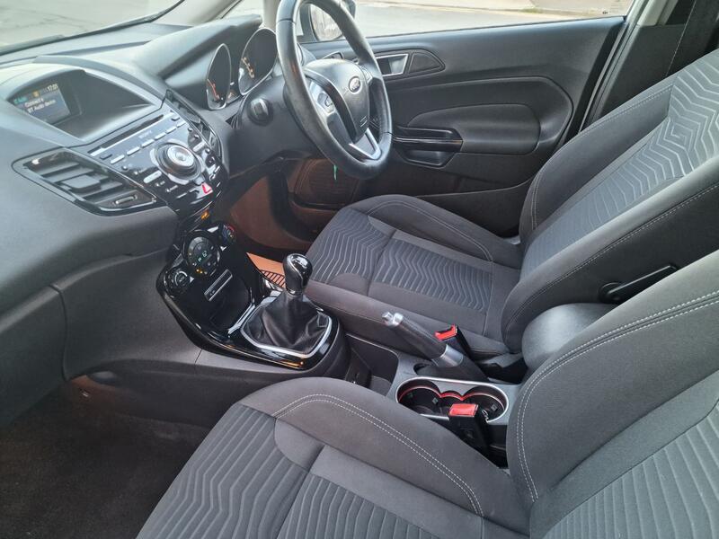 FORD FIESTA
