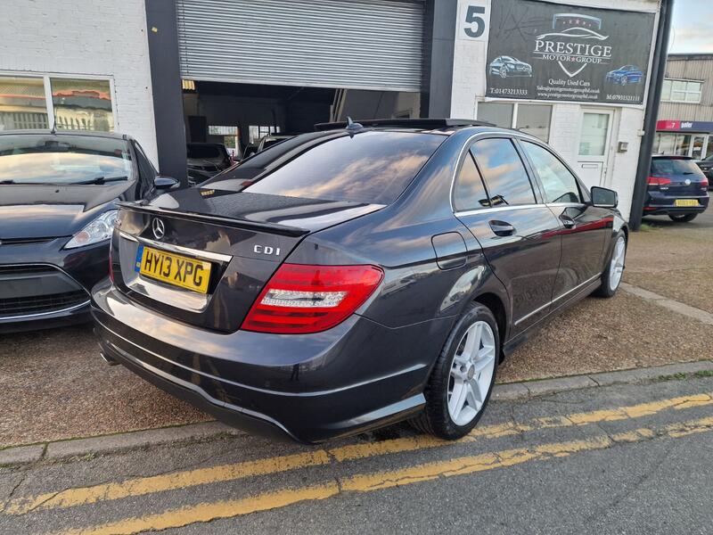 MERCEDES-BENZ C CLASS