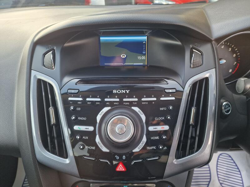 FORD FOCUS