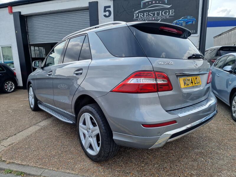 MERCEDES-BENZ M CLASS
