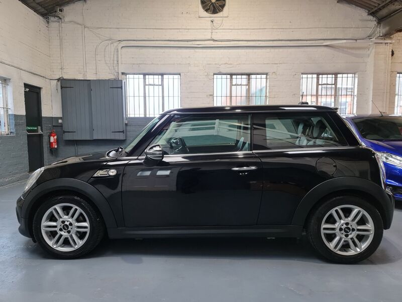 MINI MINI
