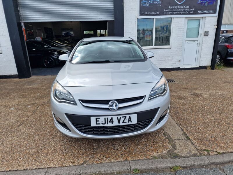 VAUXHALL ASTRA