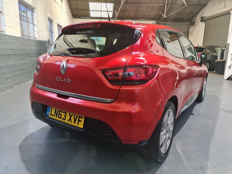 RENAULT CLIO