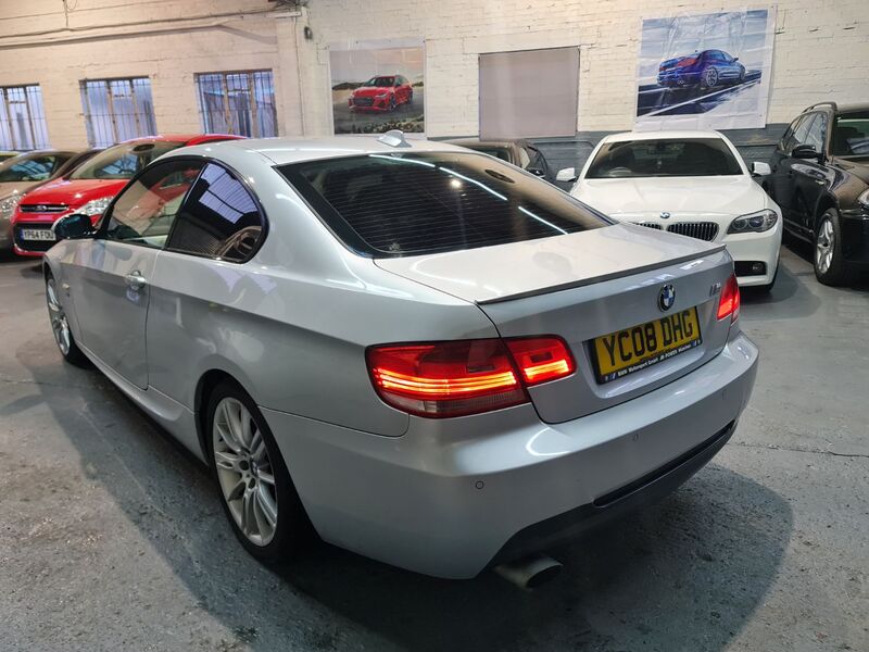 BMW 3 SERIES