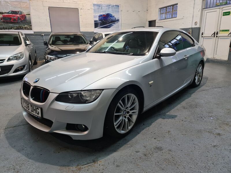 BMW 3 SERIES