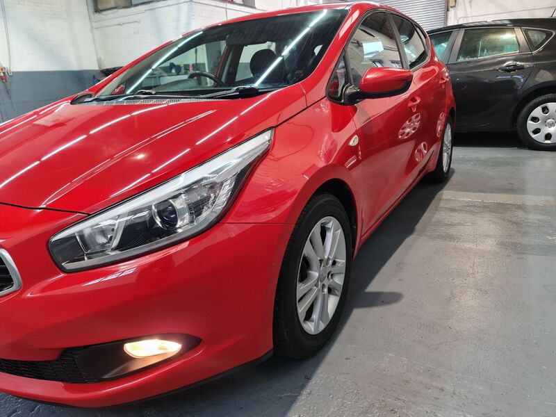 KIA CEED