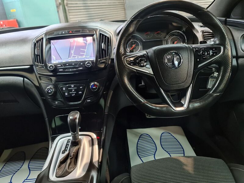 VAUXHALL INSIGNIA