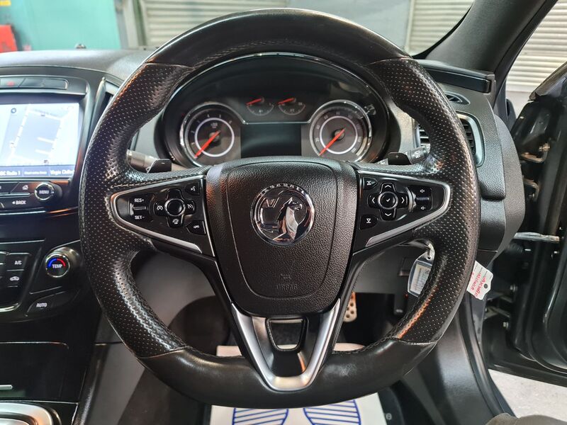VAUXHALL INSIGNIA