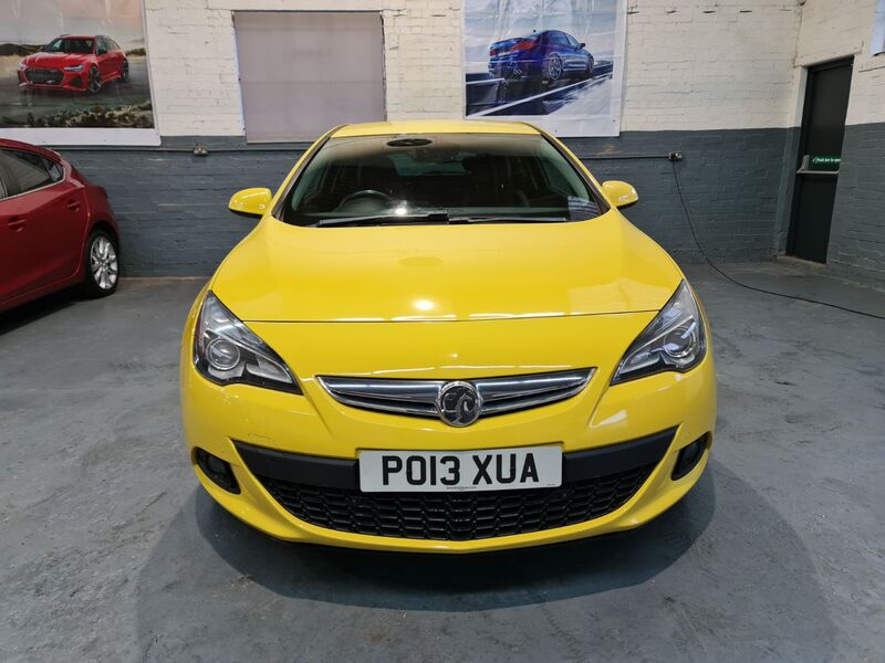 VAUXHALL ASTRA