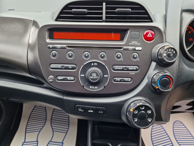 HONDA JAZZ