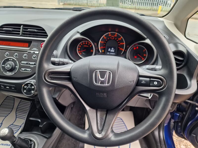 HONDA JAZZ