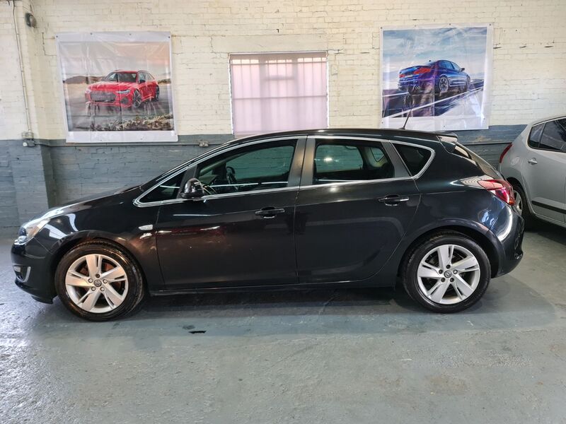 VAUXHALL ASTRA