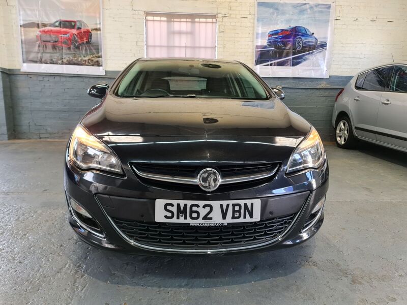 VAUXHALL ASTRA
