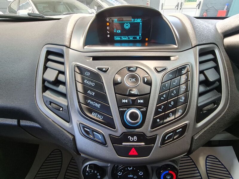 FORD FIESTA