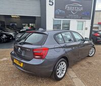 BMW 1 SERIES