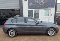 BMW 1 SERIES