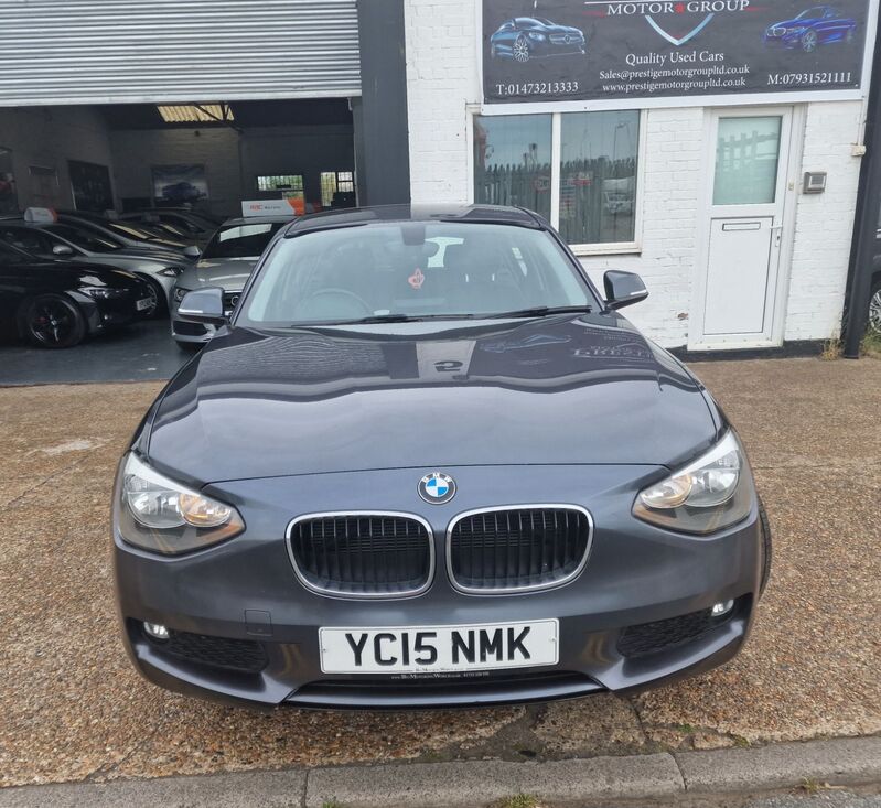 BMW 1 SERIES