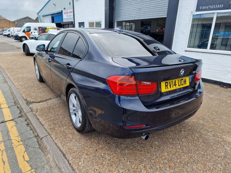 BMW 3 SERIES