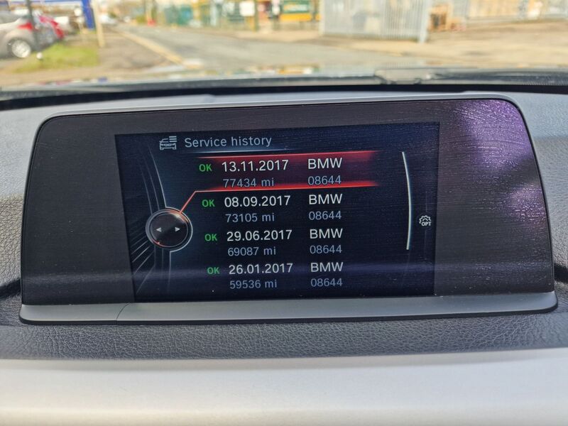 BMW 3 SERIES