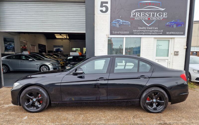 BMW 3 SERIES