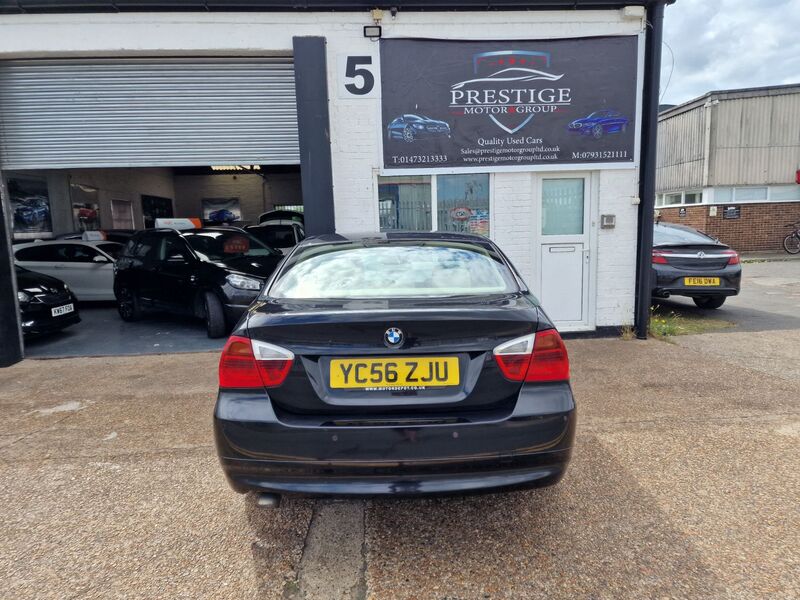 BMW 3 SERIES