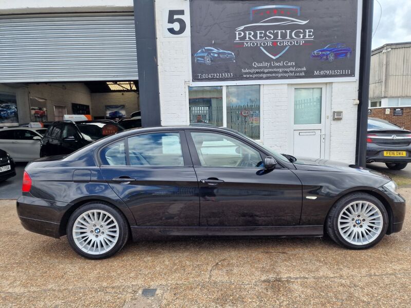 BMW 3 SERIES