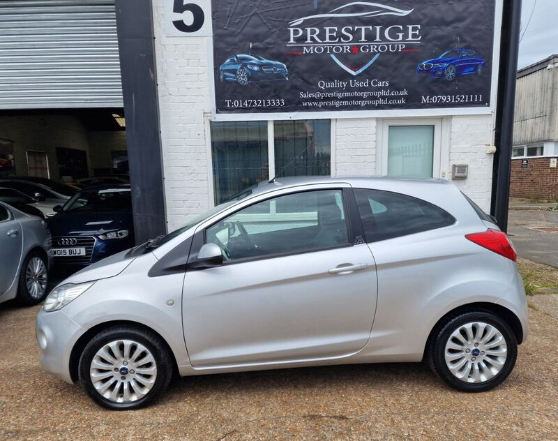 FORD KA