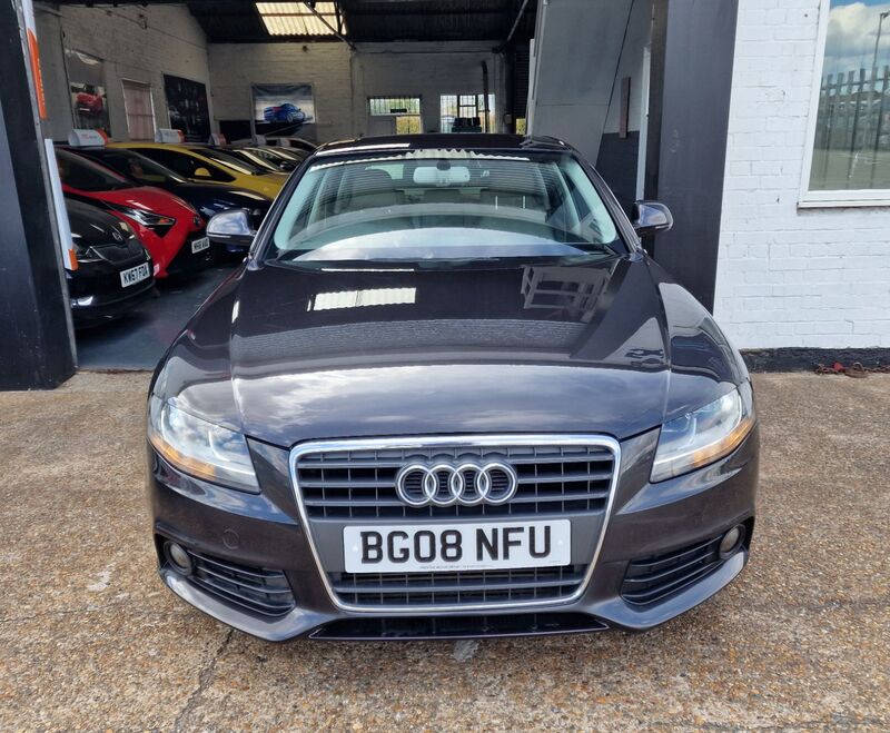 AUDI A4