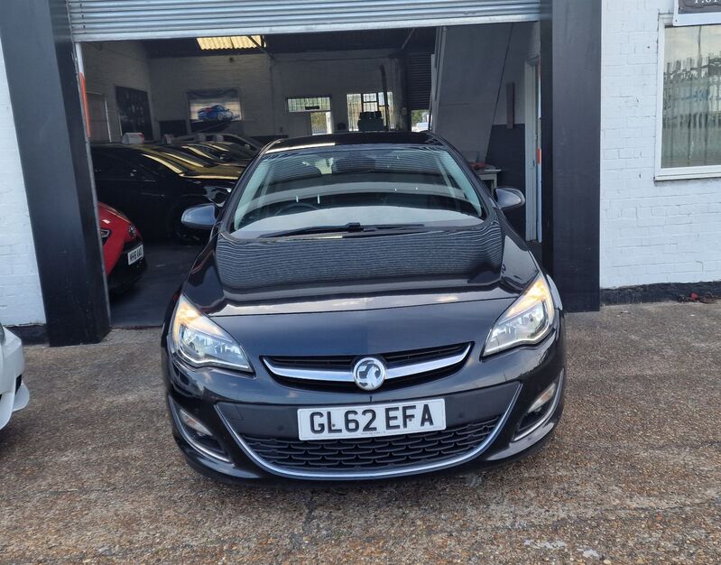 VAUXHALL ASTRA