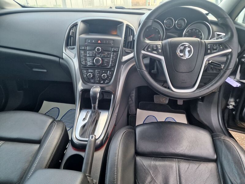 VAUXHALL ASTRA
