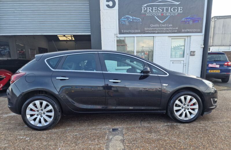 VAUXHALL ASTRA