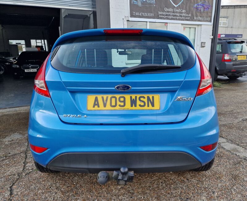 FORD FIESTA