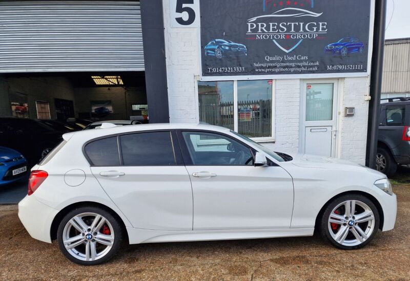BMW 1 SERIES