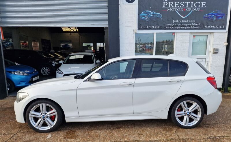 BMW 1 SERIES