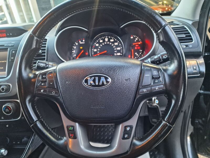 KIA SORENTO