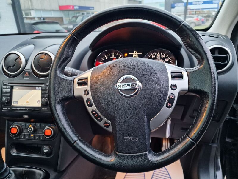 NISSAN QASHQAI