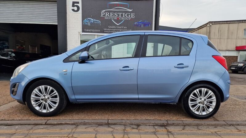 VAUXHALL CORSA